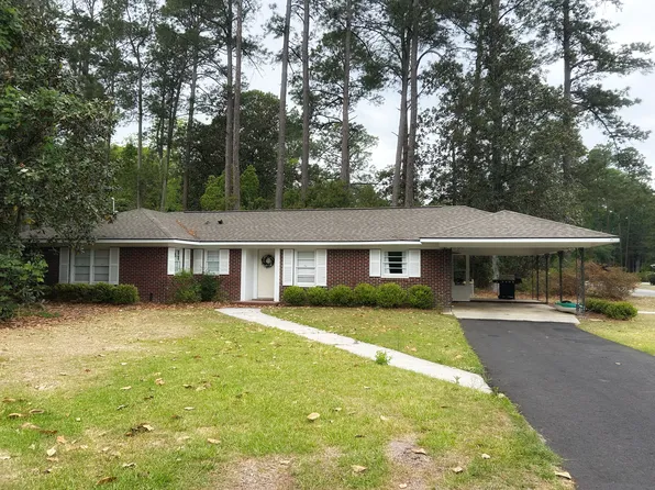 7 Preston Dr, Statesboro, GA 30458