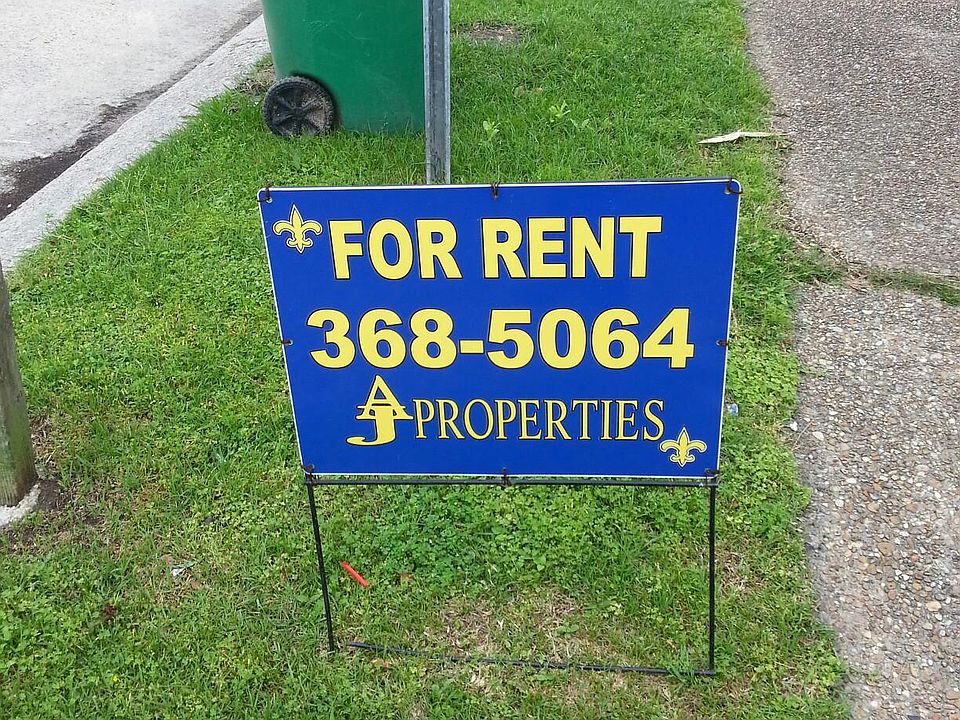 1st image of 4 Ravenna St #A