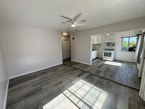 6134-36 Brooklyn Ave #34 Photo 1