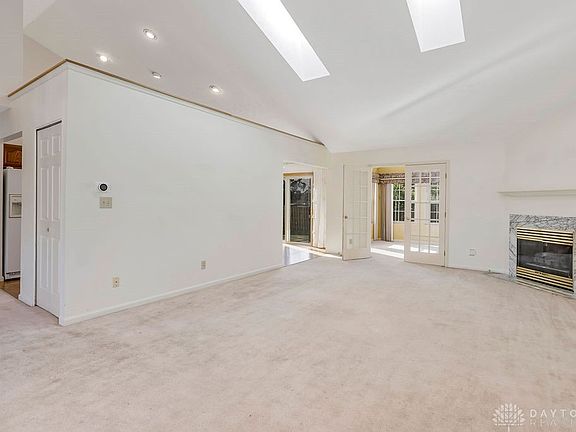 3rd image of 250 Winter Creek Ct