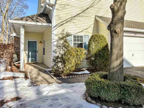 550 Brighton Pl, Mechanicsburg, PA 17055