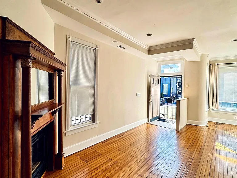 15 Seaton Pl NW #1 — Photo 10