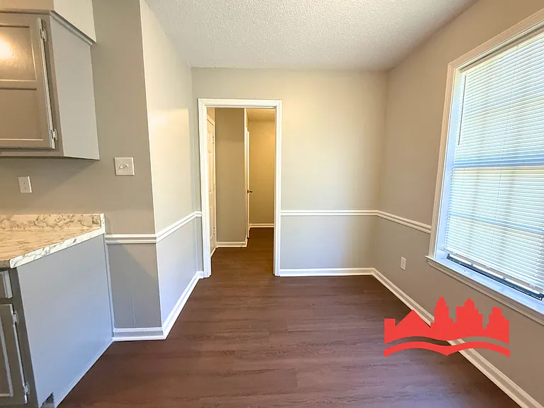 6786 Greenbark Dr — Photo 9