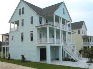105 Bay Rdg, Atlantic Beach, NC 28512