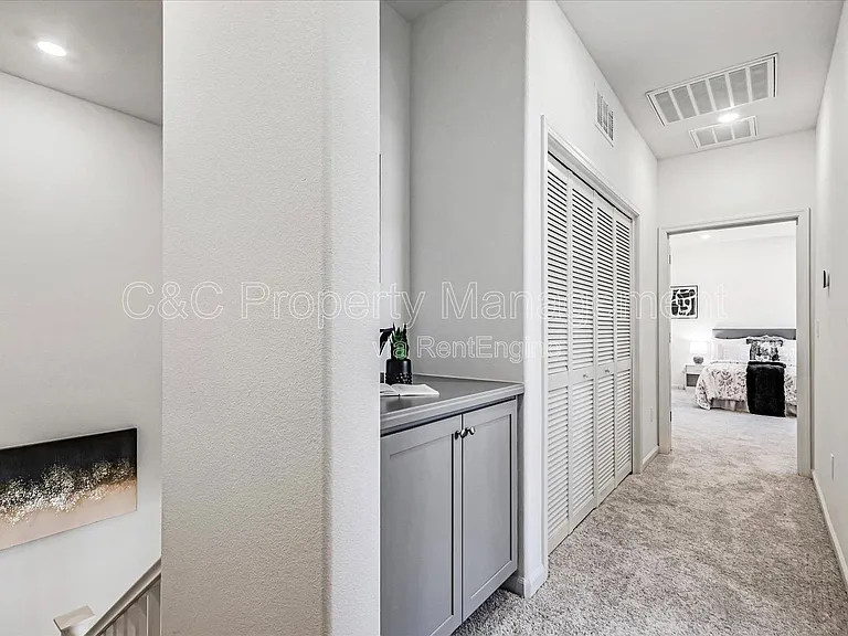 379 Lundy Pl — Photo 8