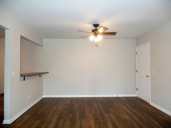 3rd image of 2331 Ogden Ave APT 12