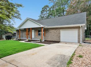 2304 Applewood Dr, Birmingham, AL 35215