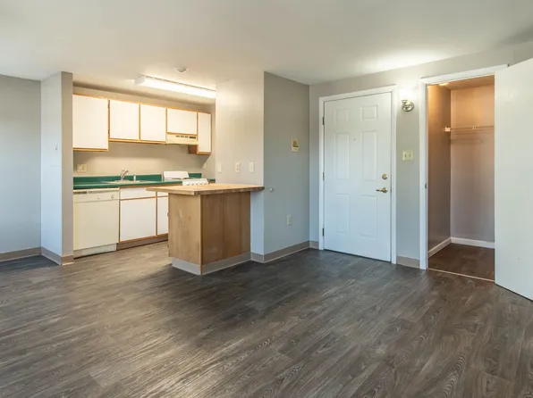 Jefferson House, 32596 State Highway 26 APT 31, Carthage, NY 13619