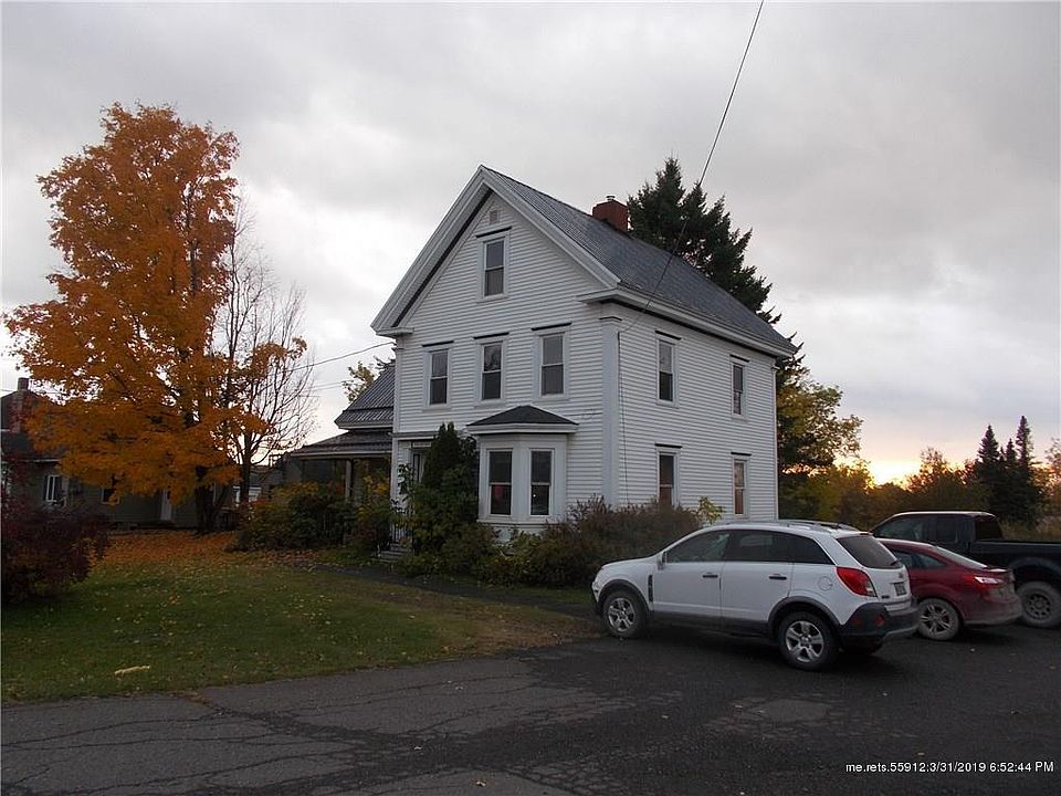 2nd image of 43 Main St