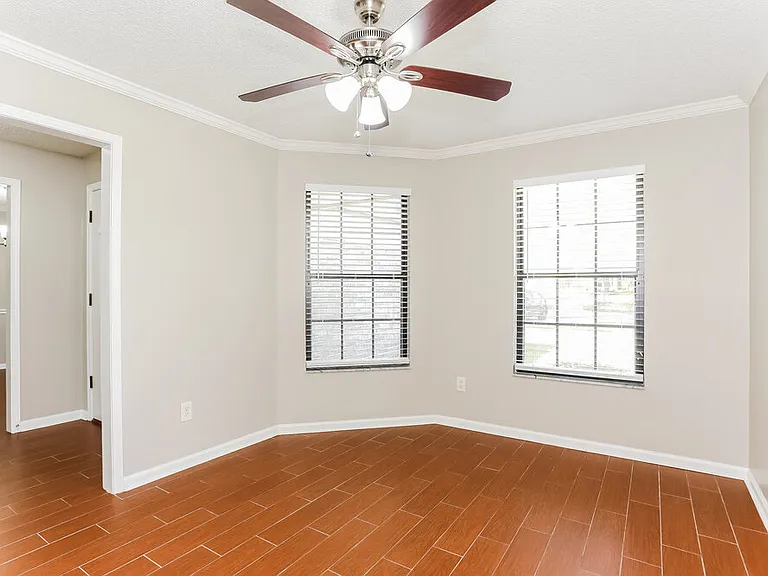 11690 Cherry Bark Dr W — Photo 9