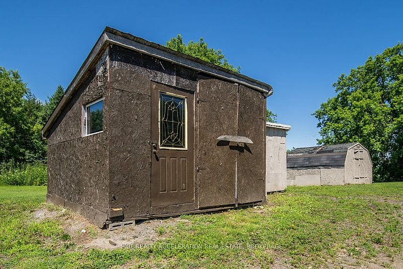 Greater Napanee House for rent - 3 Bedrooms — photo 32