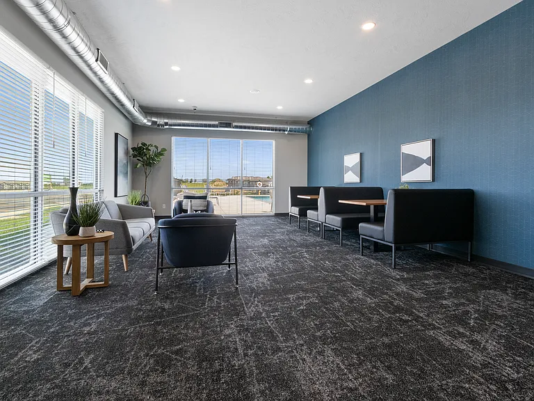 Split Rock Village Apartments & Townhomes — Photo 32