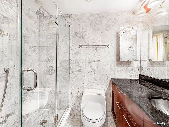 5th image of 188 E 70th St APT 5D