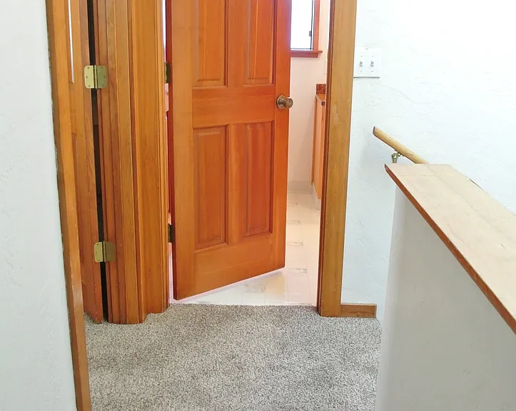 206 NE Powderhorn Dr — Photo 12