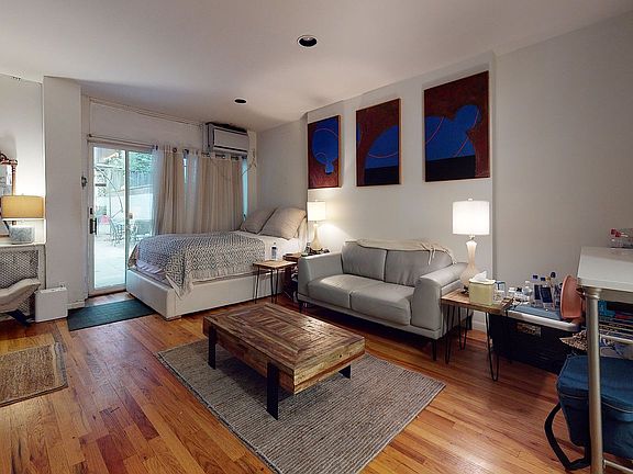 2nd image of 323 W 82nd St APT 1B