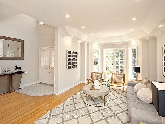 3rd image of 6 Pembrooke Rd