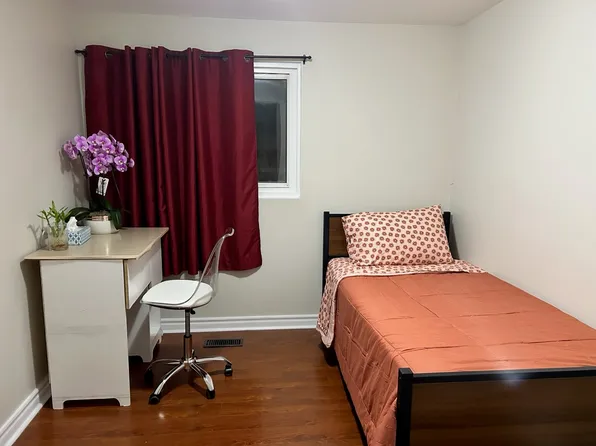 (undisclosed Address), Toronto, ON M9V 2G4