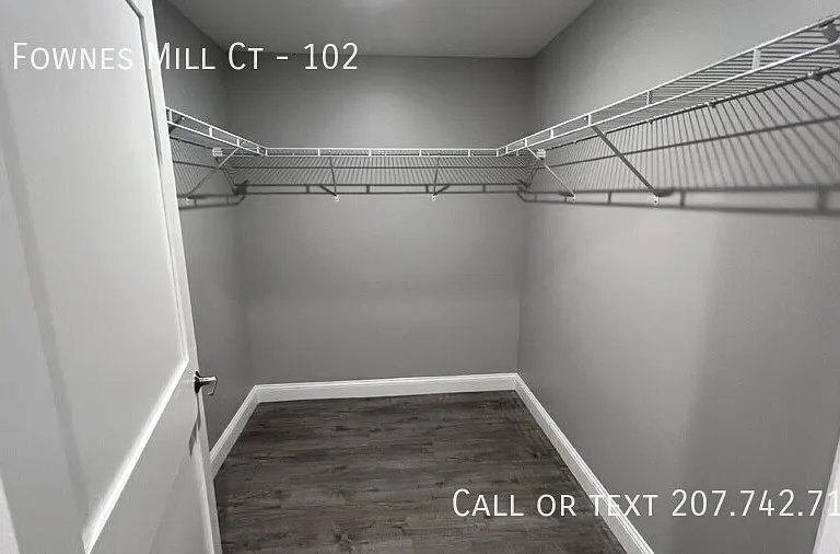 20 Fownes Mill Ct #102 — Photo 21