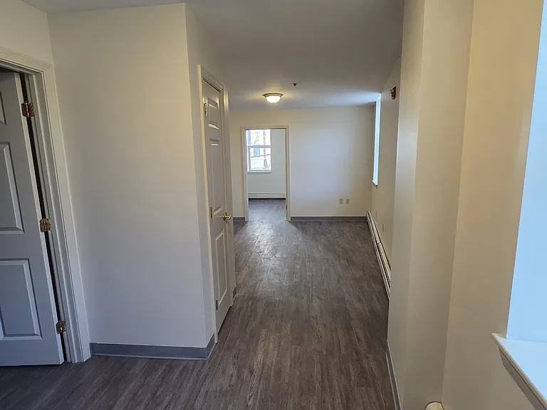 5 Market Ln #201 — Photo 15