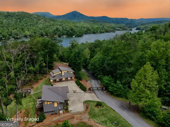 132 Summit Ridge Dr, Clarkesville, GA 30523