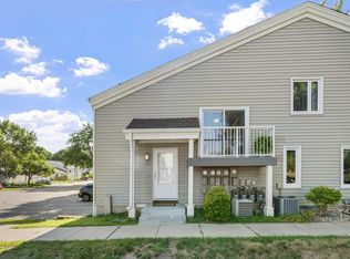 7304 Landau Dr, Bloomington, MN 55438
