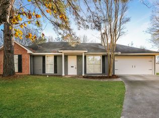 326 Brookwoods Dr, Ridgeland, MS 39157