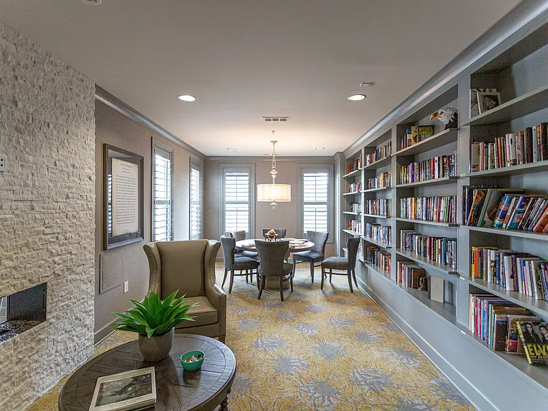 Everleigh Cool Springs 55+ Active Adult Apartment Homes — Photo 20