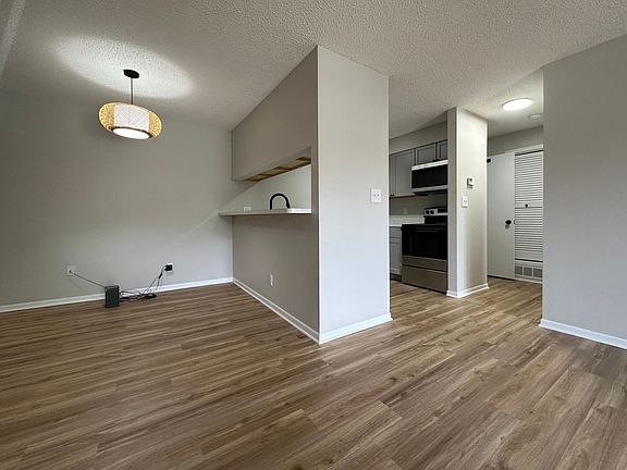 5th image of 4121 Normal Blvd #4141-18