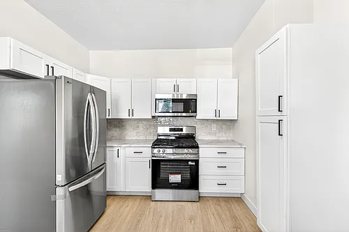 142 5th Ave #1 Photo 1