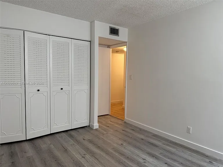 20441 NE 30th Ave #1129 — Photo 9