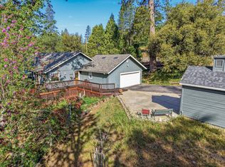 37927 China Creek Rd, Oakhurst, CA 93644
