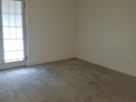 3rd image of 116 Nederland Ave APT 1B
