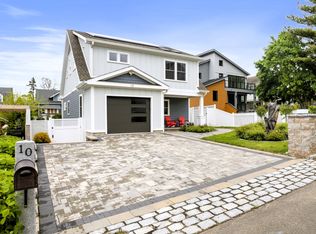 10 Cocheco Ave, Branford, CT 06405