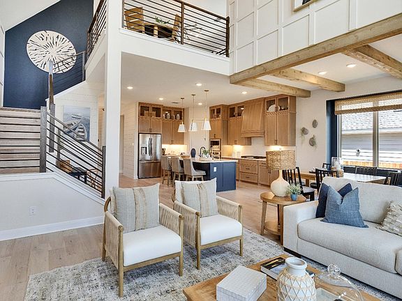 7th image of this home