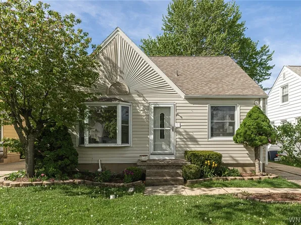 250 Cleveland Dr, Buffalo, NY 14223