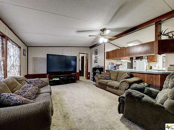 5th image of 884 Apache Dr