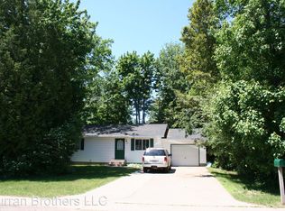 2047 Van Evera Ave, Marquette, MI 49855