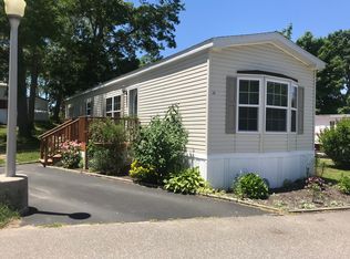 1964 River Rd UNIT 34, Calverton, NY 11933