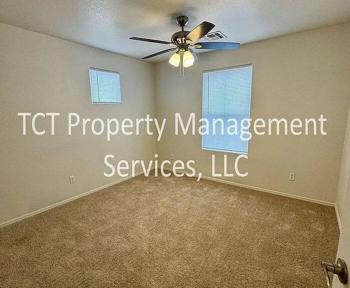 31304 N Cavalier Dr — Photo 7