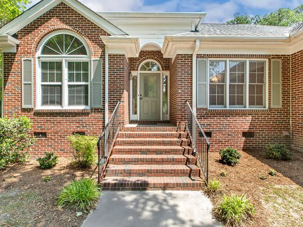 3404 Apple Meadow Dr, Fuquay Varina, NC 27526