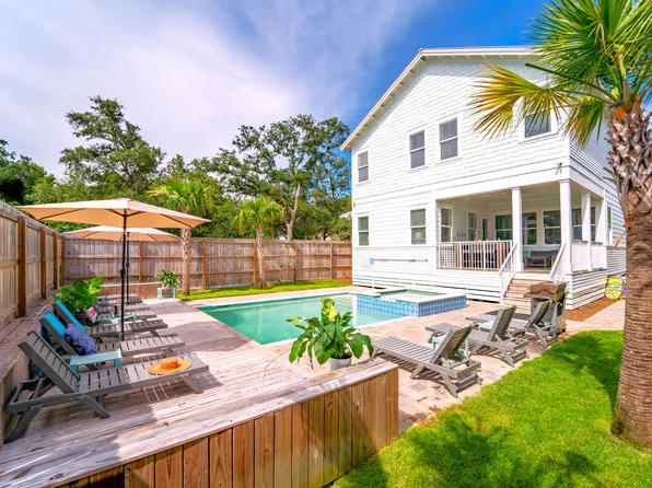 82 Sunfish St, Destin, FL 32541