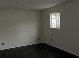 353 W 89th St, Los Angeles, CA 90003