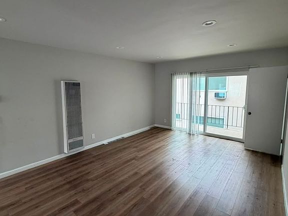 2nd image of 5012 Kester Ave APT 3