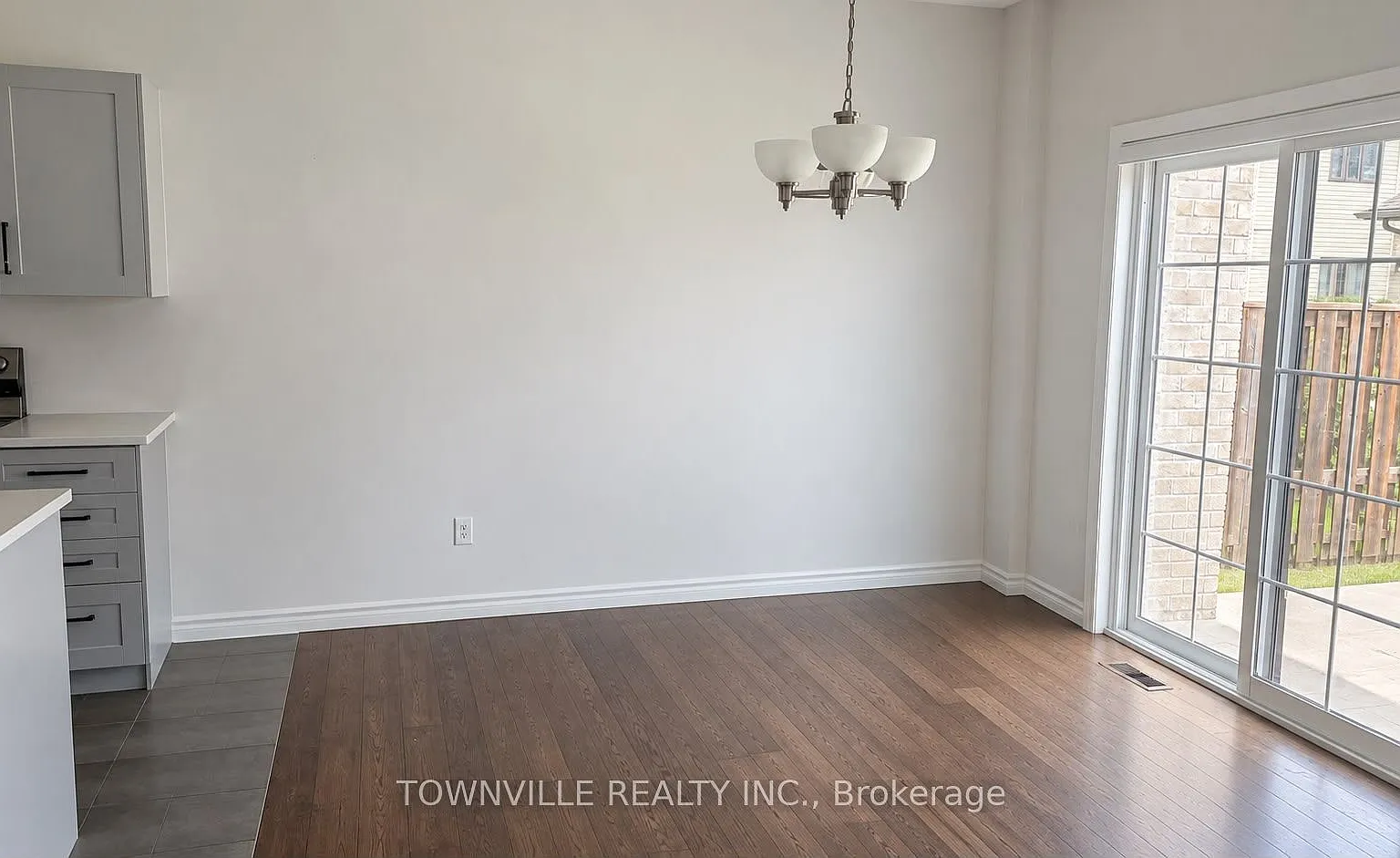 3 bed, $2,500 — Photo 3