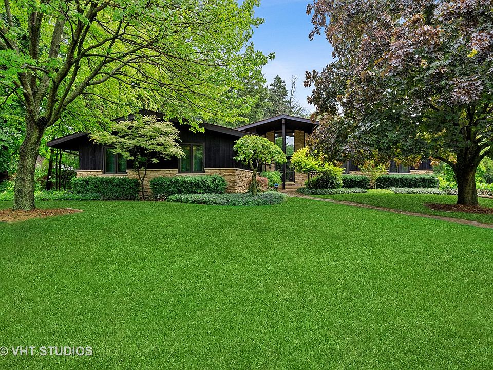 1st image of 32753 N Forest Dr
