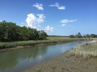 1604 Oak Island Dr, Charleston, SC 29412