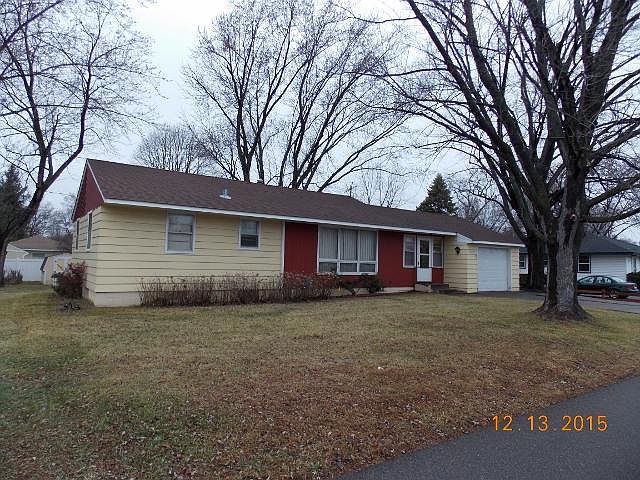 1st image of 11611 Douglas Dr N