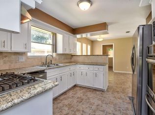 3919 Cypress Lake Dr, Spring, TX 77388