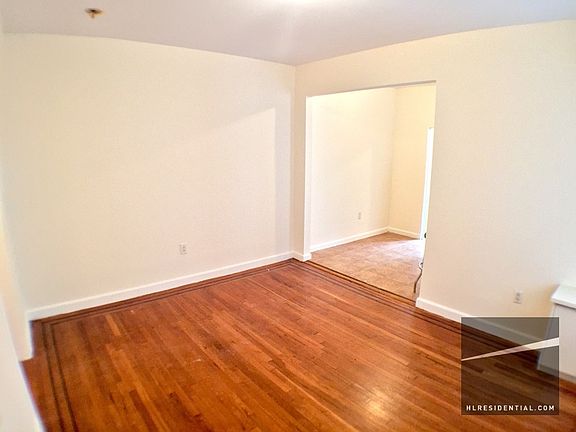 3rd image of 4515 40th St APT 1R