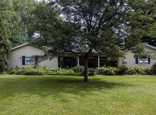 30575 Cottage Dr, Westlake, OH
